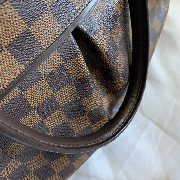 Authentic Louis Vuitton Damier Ebene Trevi PM - Picture 8 of 9